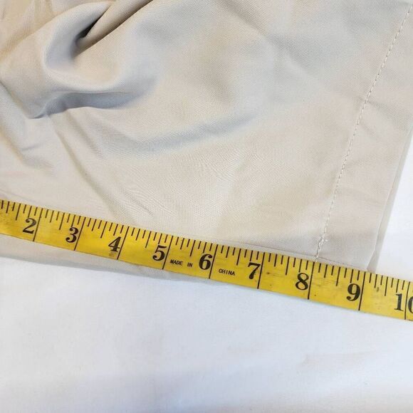 IZOD Men's Straight-Fit Stretch Golf Shorts Size 42 F13 - Picture 4 of 7